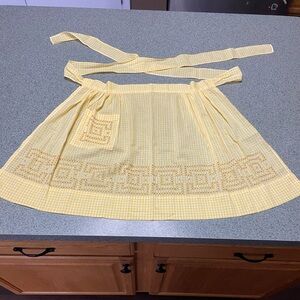 Vintage Yellow Gingham Embroidered Half Apron Farmhouse Cottagecore Kitchen